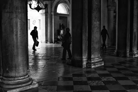 Scorcio di vita urbana a Venezia